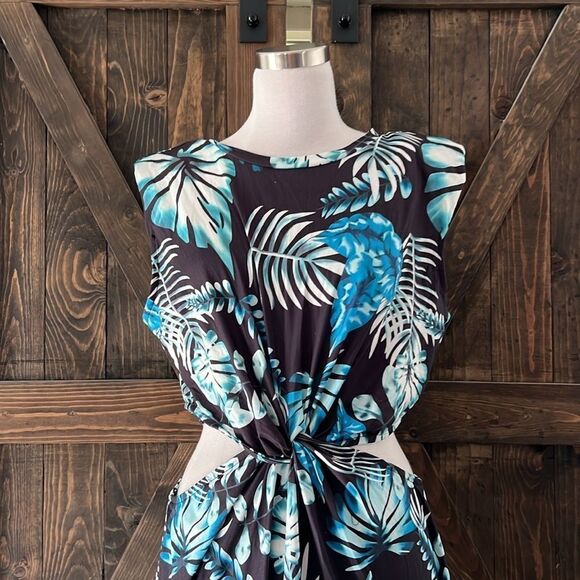 Hount Summer Sleeveless Cutout Crew Neck Bodycon Maxi Dress with Side Slit - Picture 3 of 13